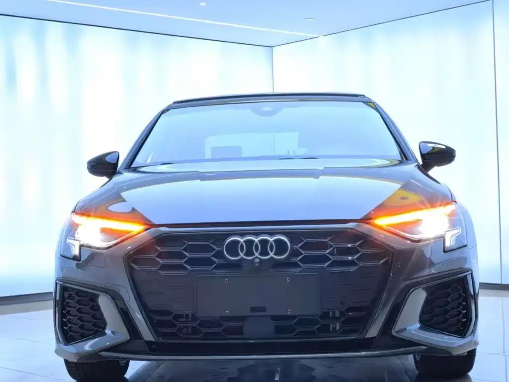 Audi A3 — фото 3