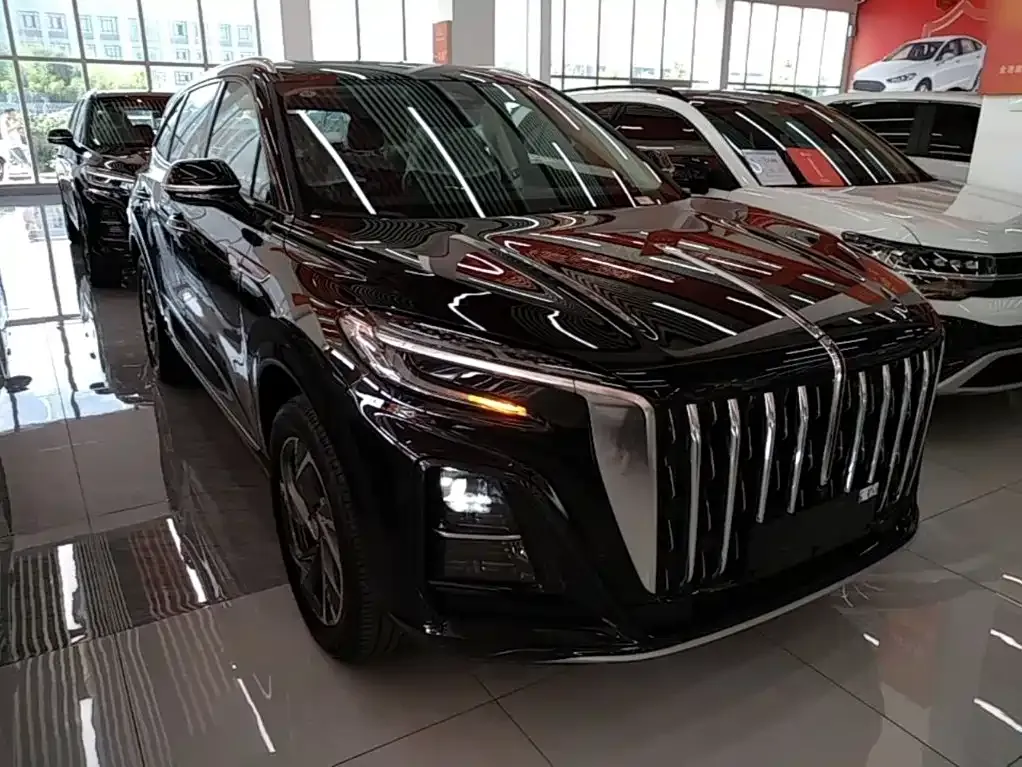 Hongqi HS3 PHEV — фото 9