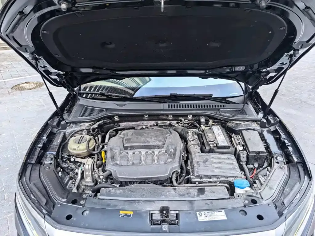 Volkswagen Passat — фото 10