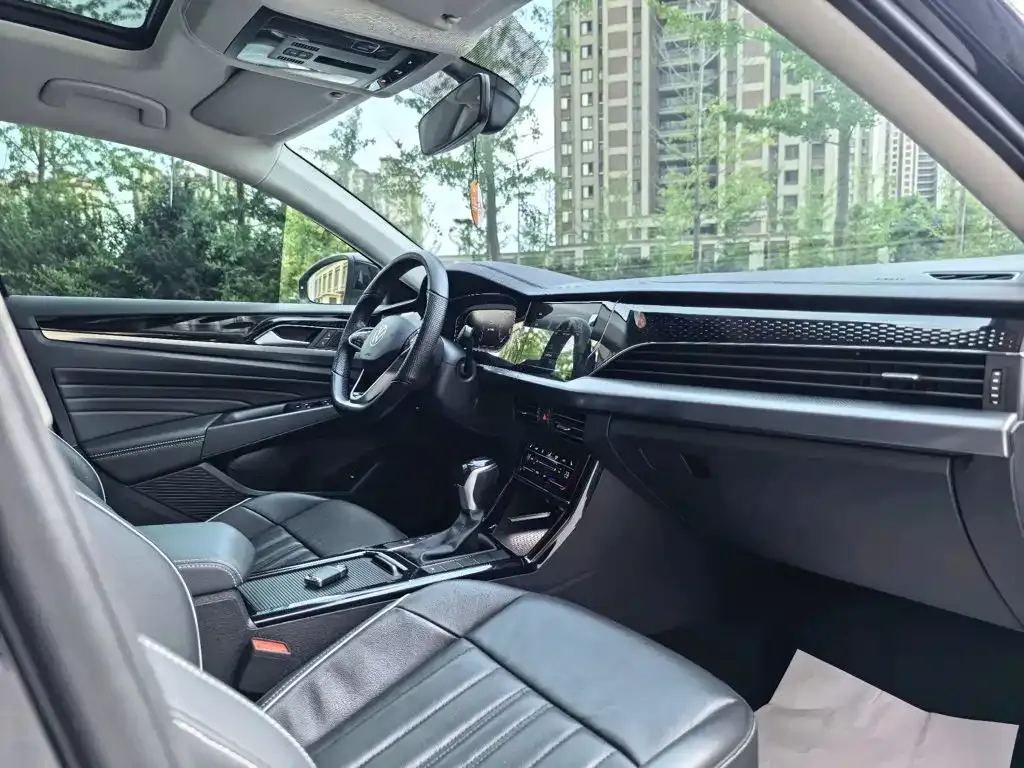 Volkswagen Passat — фото 5