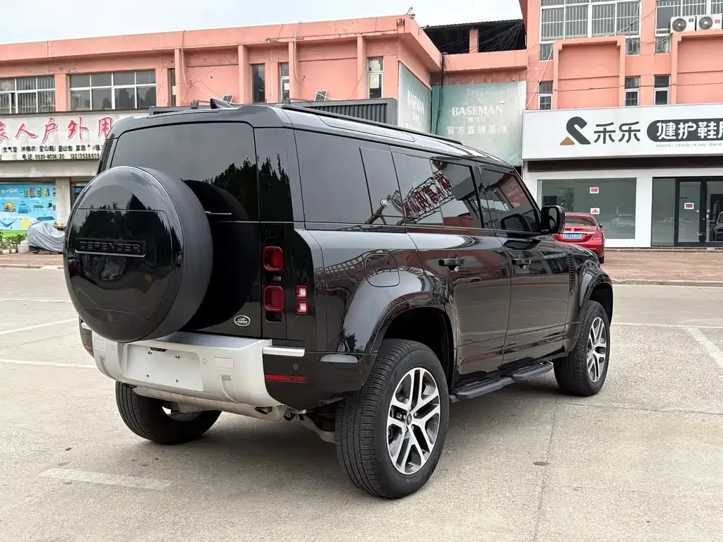 Land Rover Defender — фото 5