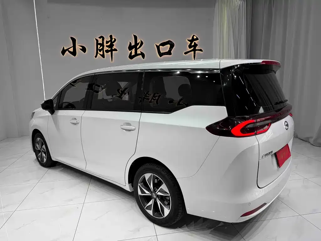 GAC Motor Trumpchi M6 — фото 2
