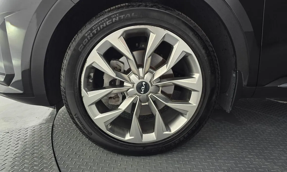 Kia Sorento — фото 5