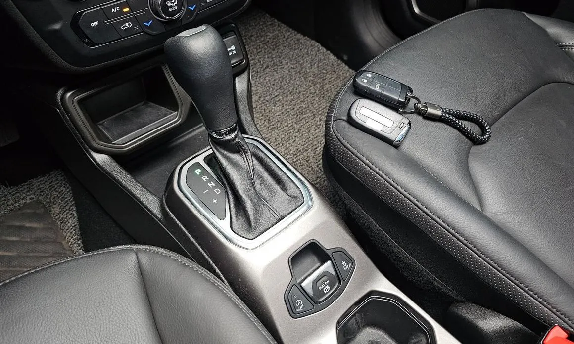 Jeep Renegade 2022 из KR, фото 10