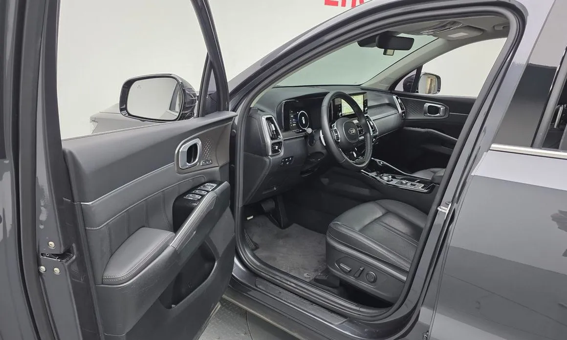 Kia Sorento — фото 10