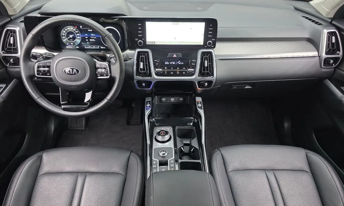 Kia Sorento — фото 4