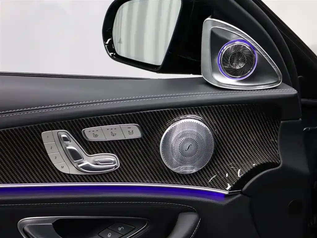 Mercedes-Benz E-Class AMG — фото 9