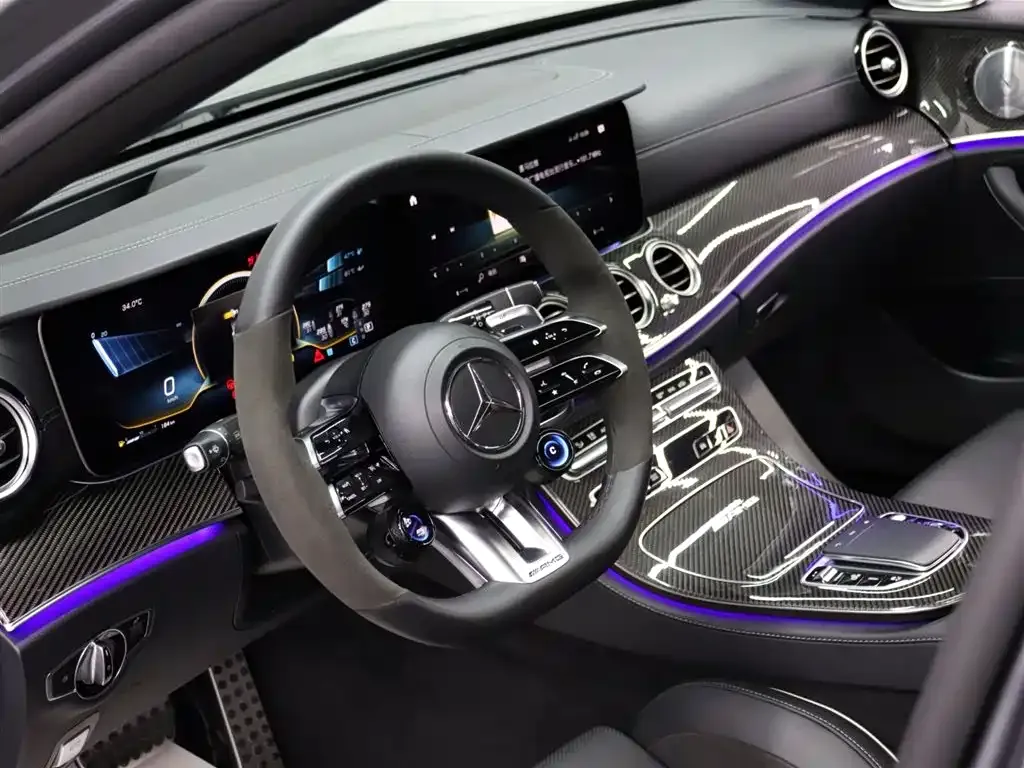 Mercedes-Benz E-Class AMG — фото 8