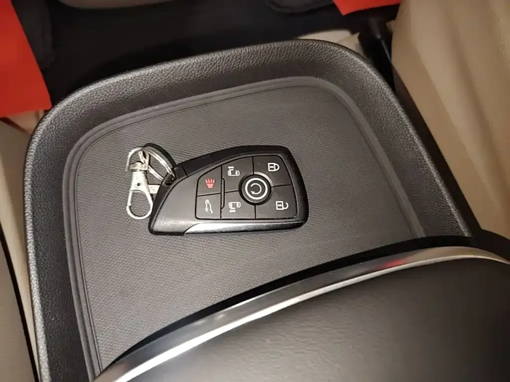Buick GL8 Hybrid — фото 2