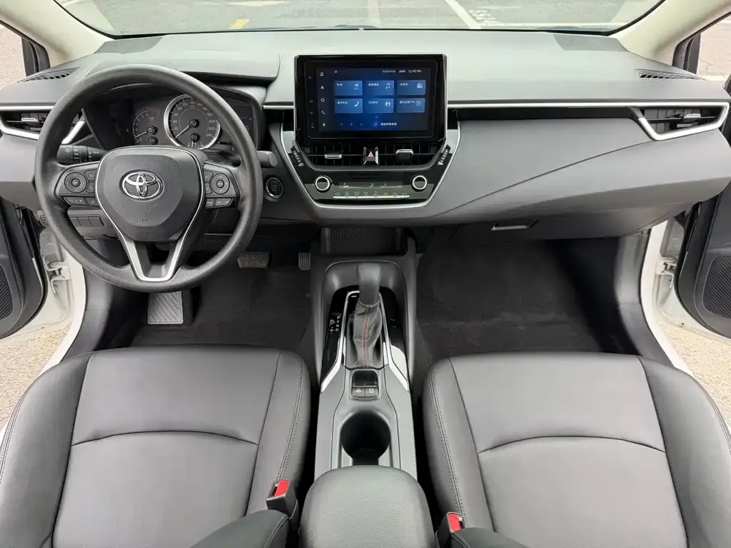 Toyota Corolla — фото 3