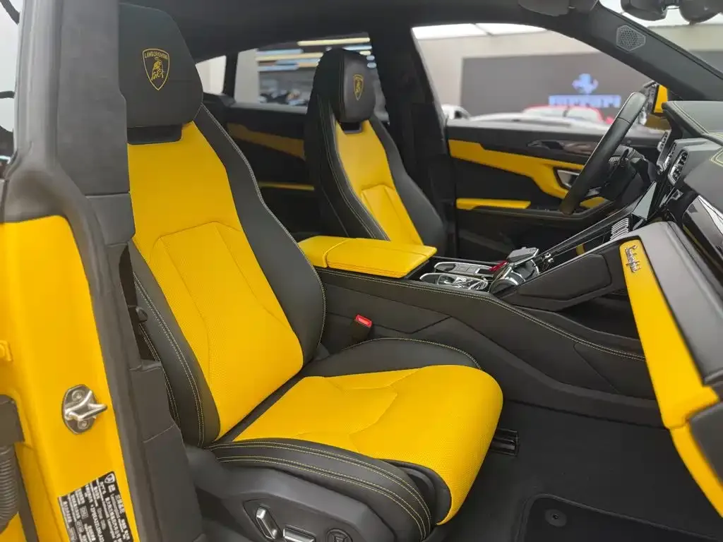 Lamborghini Urus — фото 6