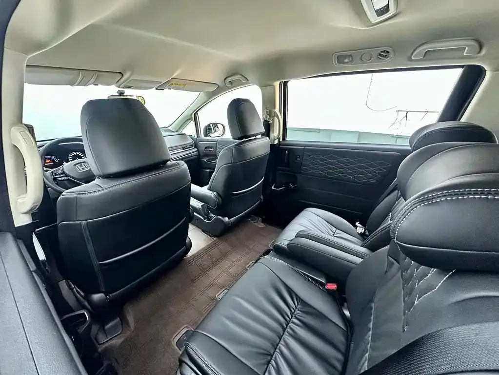 Honda Odyssey 2024 из CN, фото 6