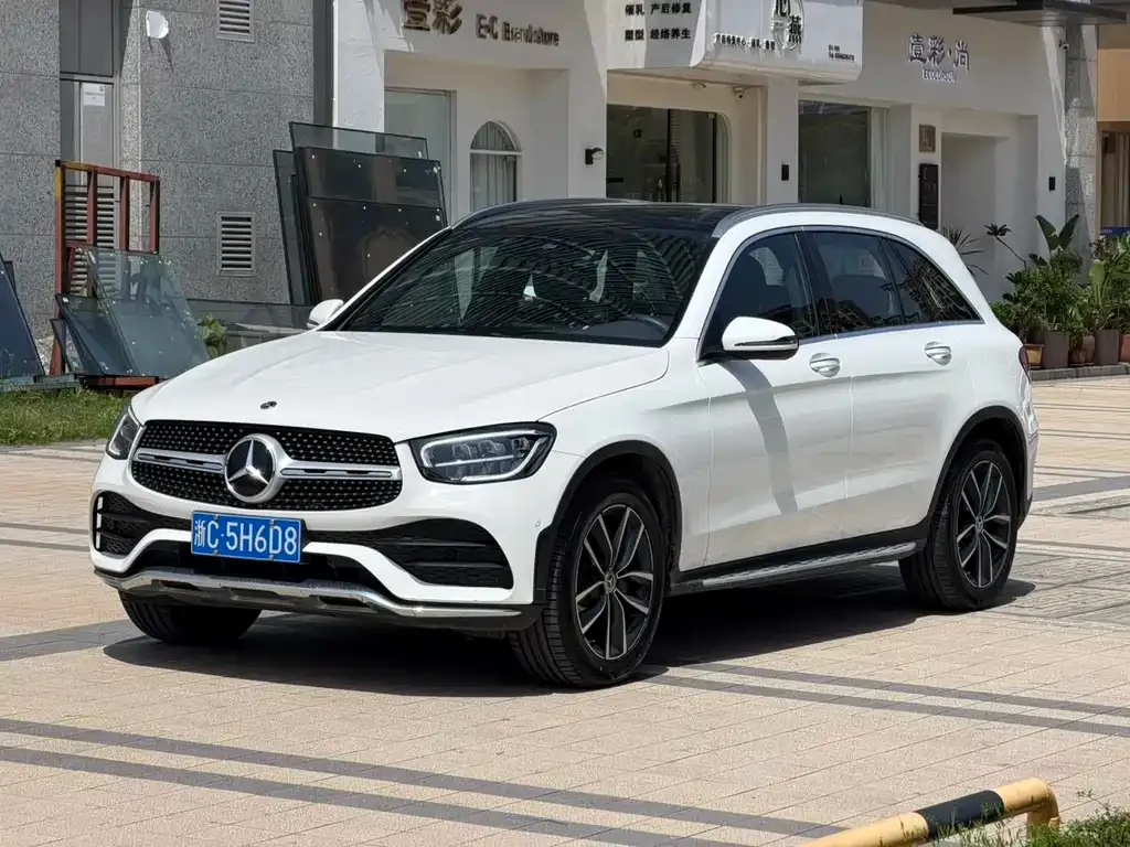 Mercedes-Benz GLC — фото 1