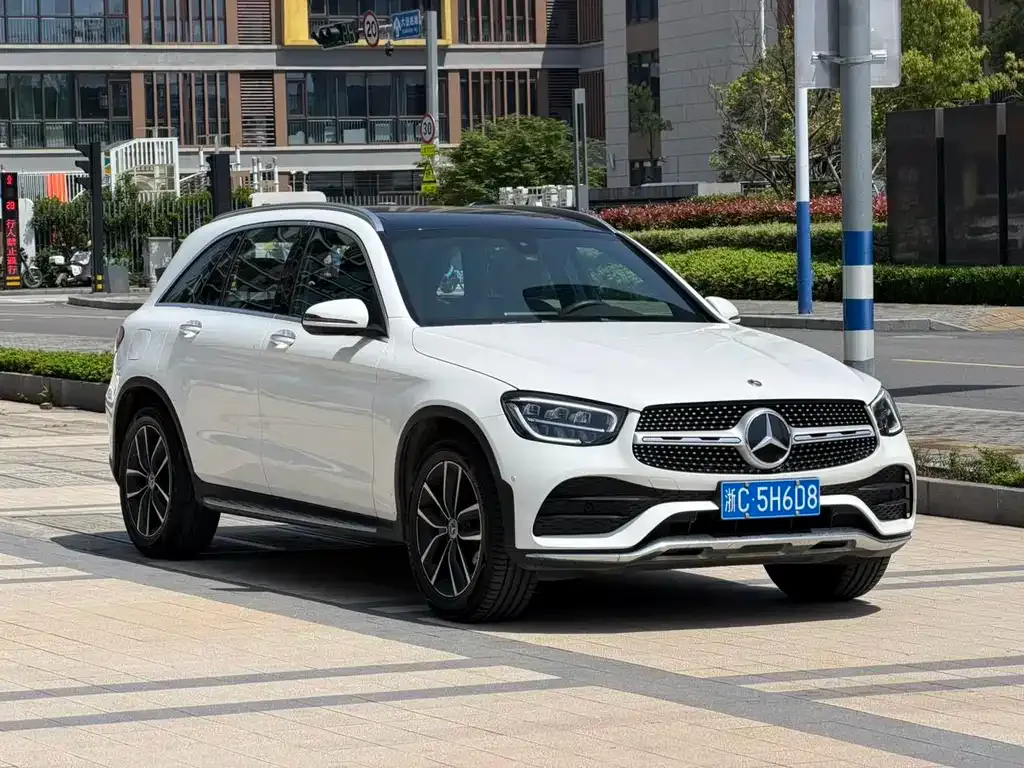 Mercedes-Benz GLC — фото 8