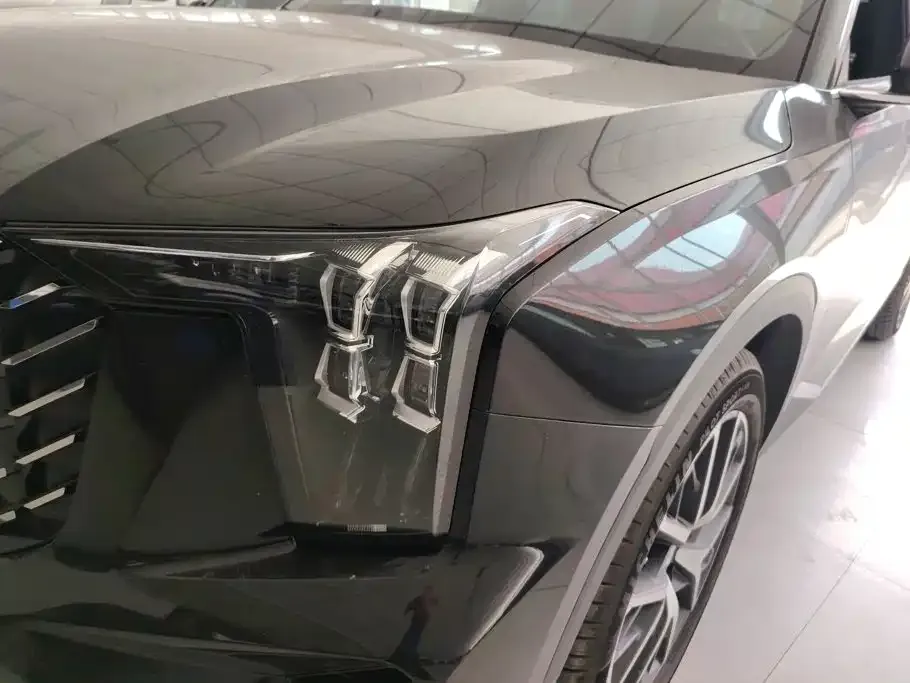 GAC Motor Trumpchi GS8 — фото 2