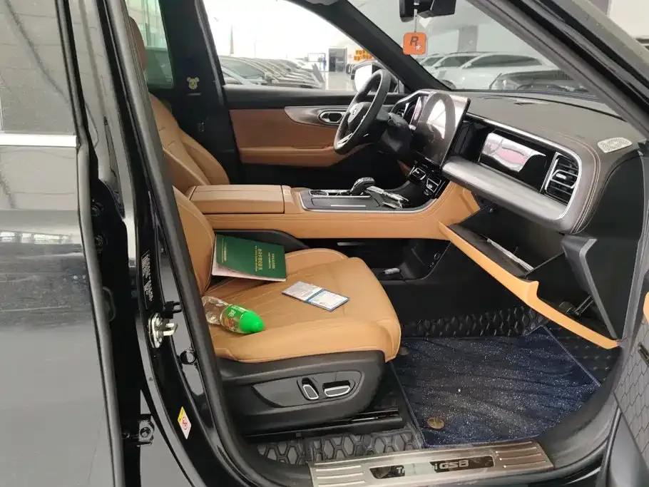 GAC Motor Trumpchi GS8 — фото 8