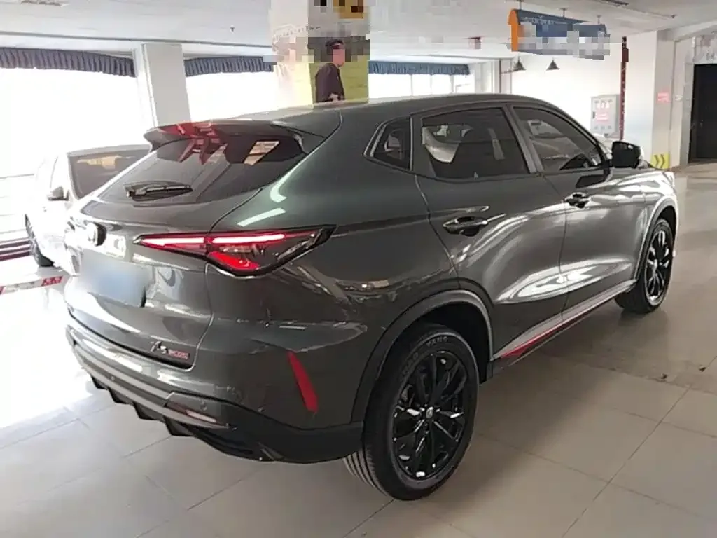 Changan X5 PLUS — фото 3