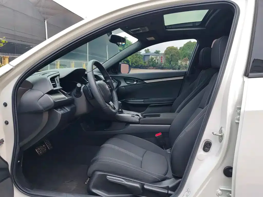 Honda Civic — фото 7