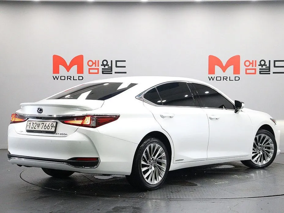 Lexus ES 2022 из KR, фото 3