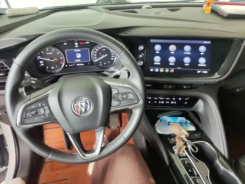 Buick Envision Plus — фото 2