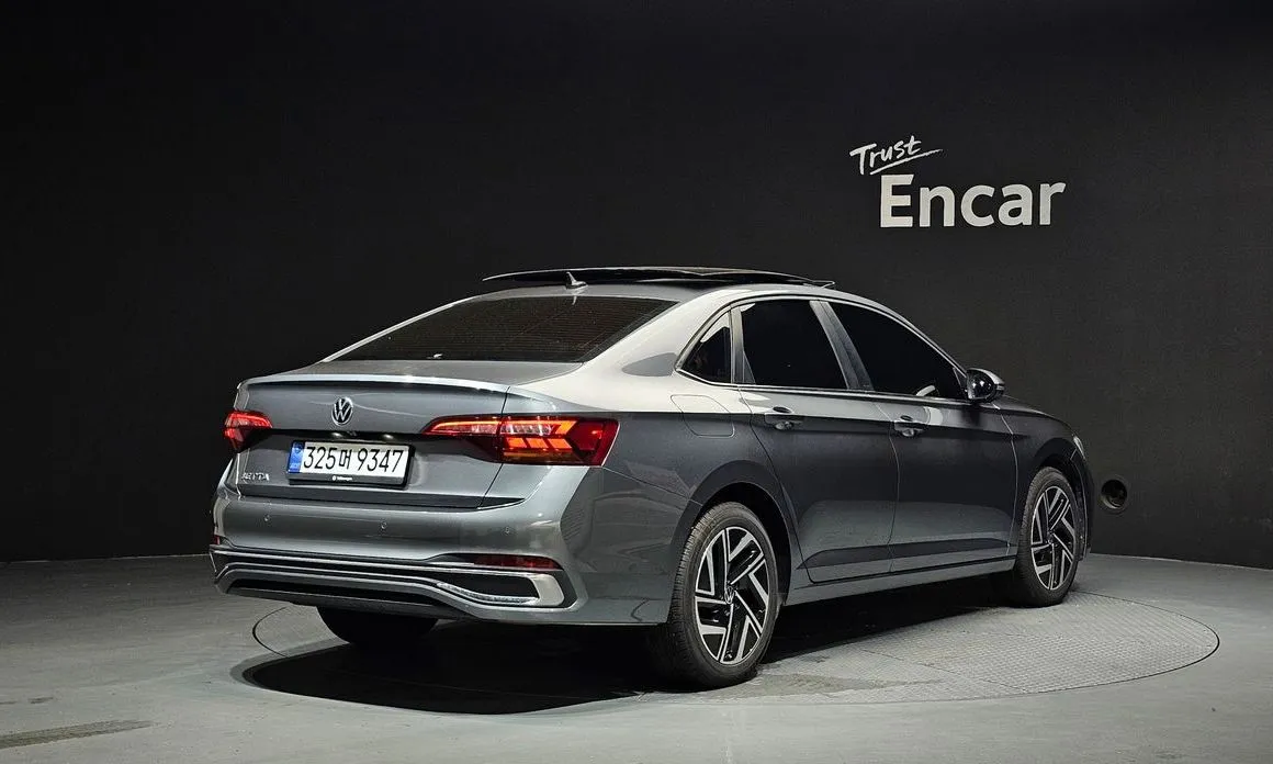 Volkswagen Jetta — фото 6