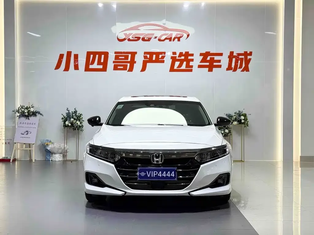 Honda Accord — фото 4