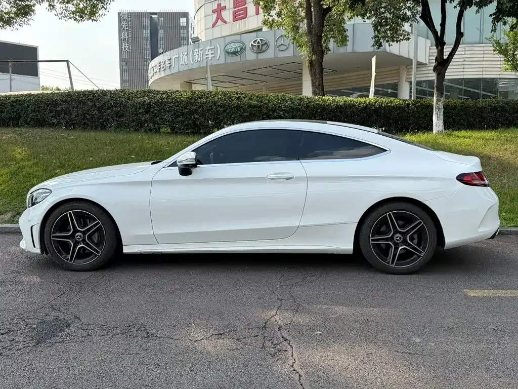 Mercedes-Benz C-Class (Import) — фото 6