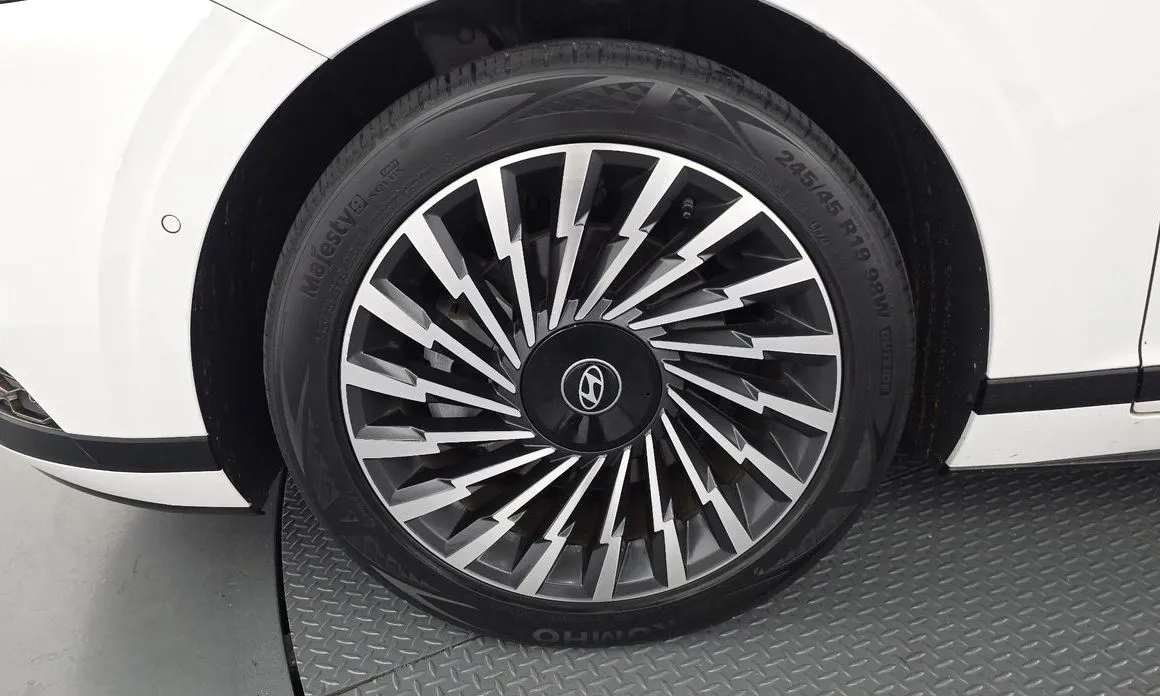 Hyundai Grandeur — фото 10