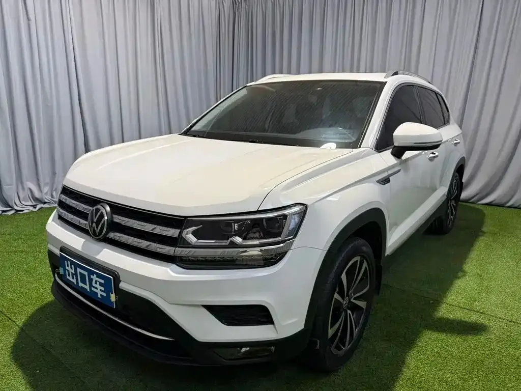 Volkswagen Tharu — фото 1