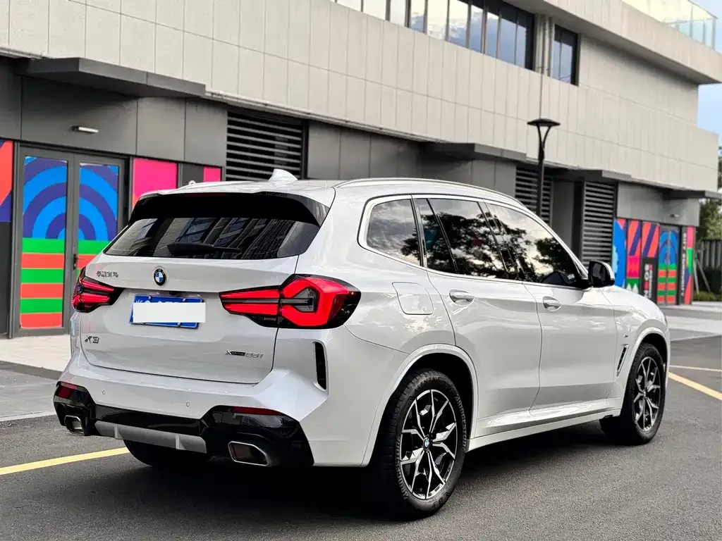 BMW X3 — фото 9