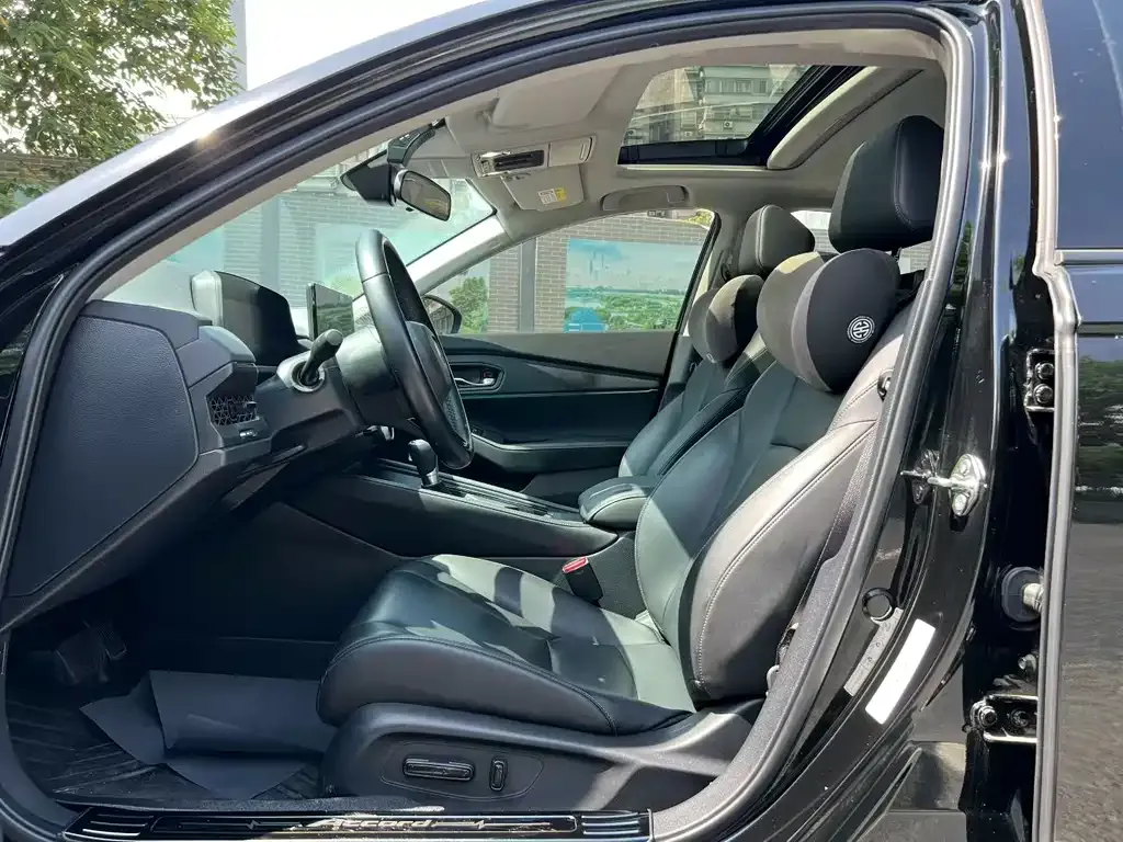 Honda Accord — фото 5