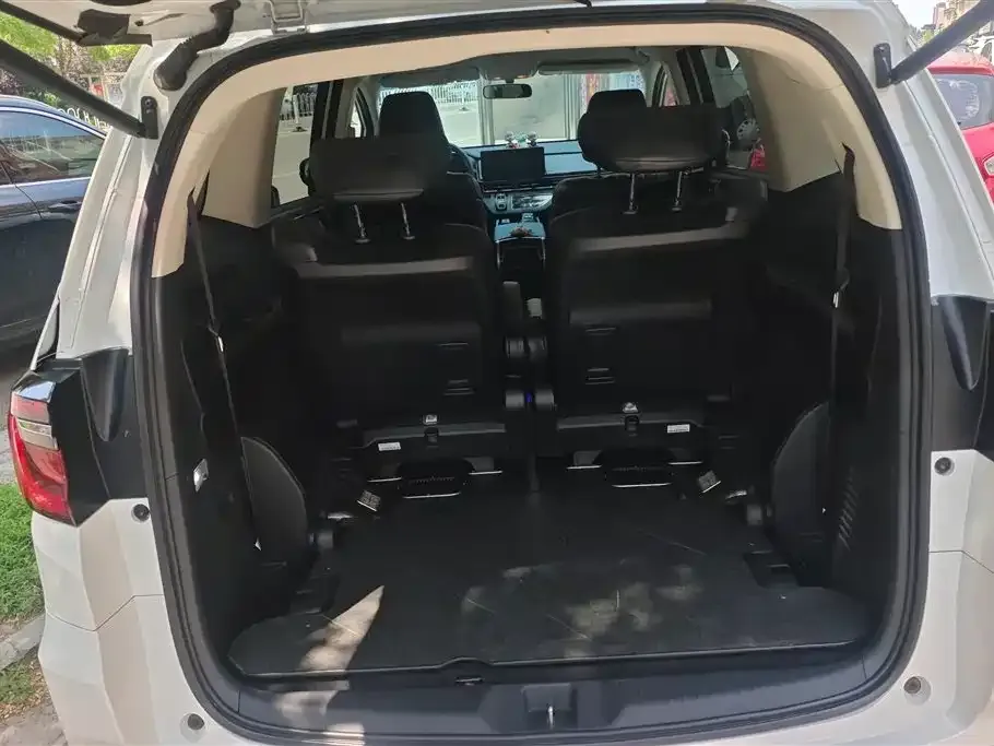 Honda Odyssey 2023 из CN, фото 2