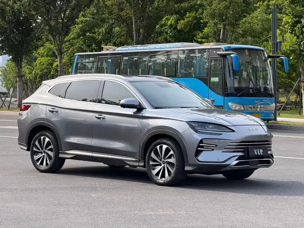 BYD PLUS New Energy — фото 10