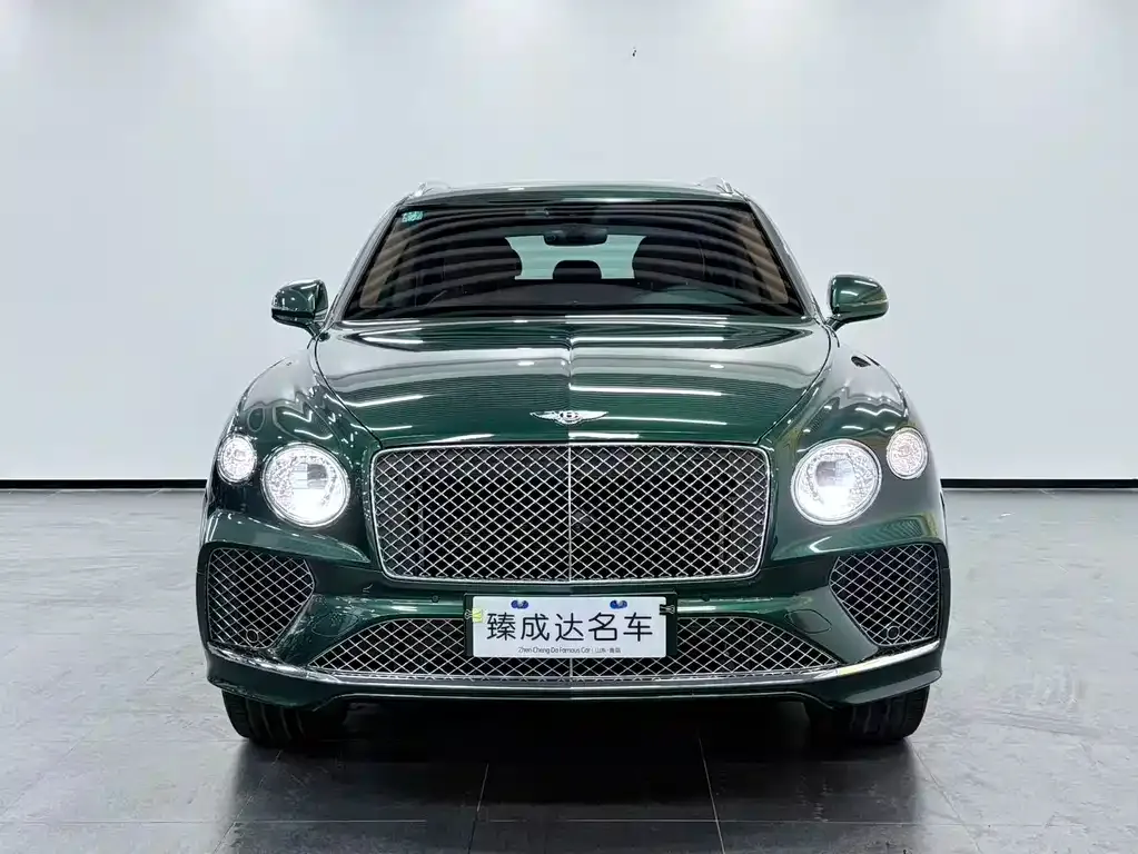 Bentley Bentayga — фото 10
