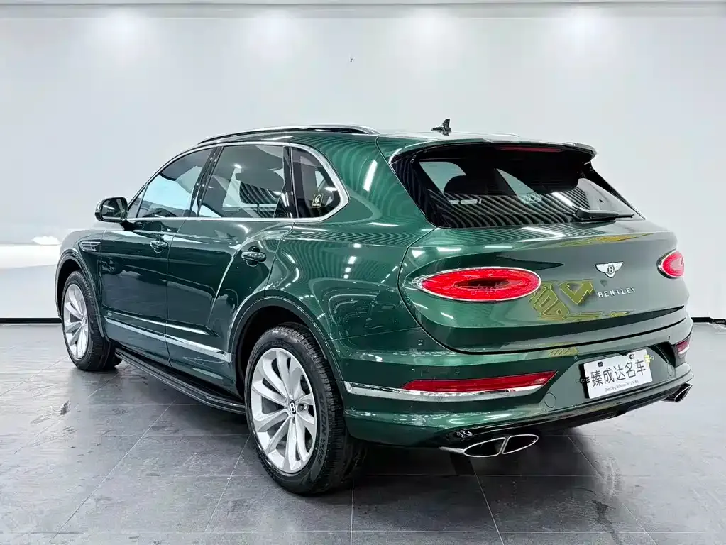 Bentley Bentayga — фото 5