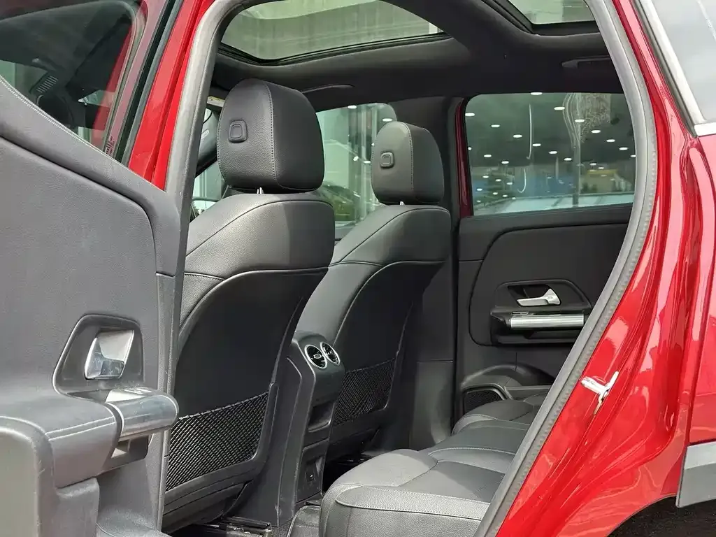Mercedes-Benz GLA — фото 2