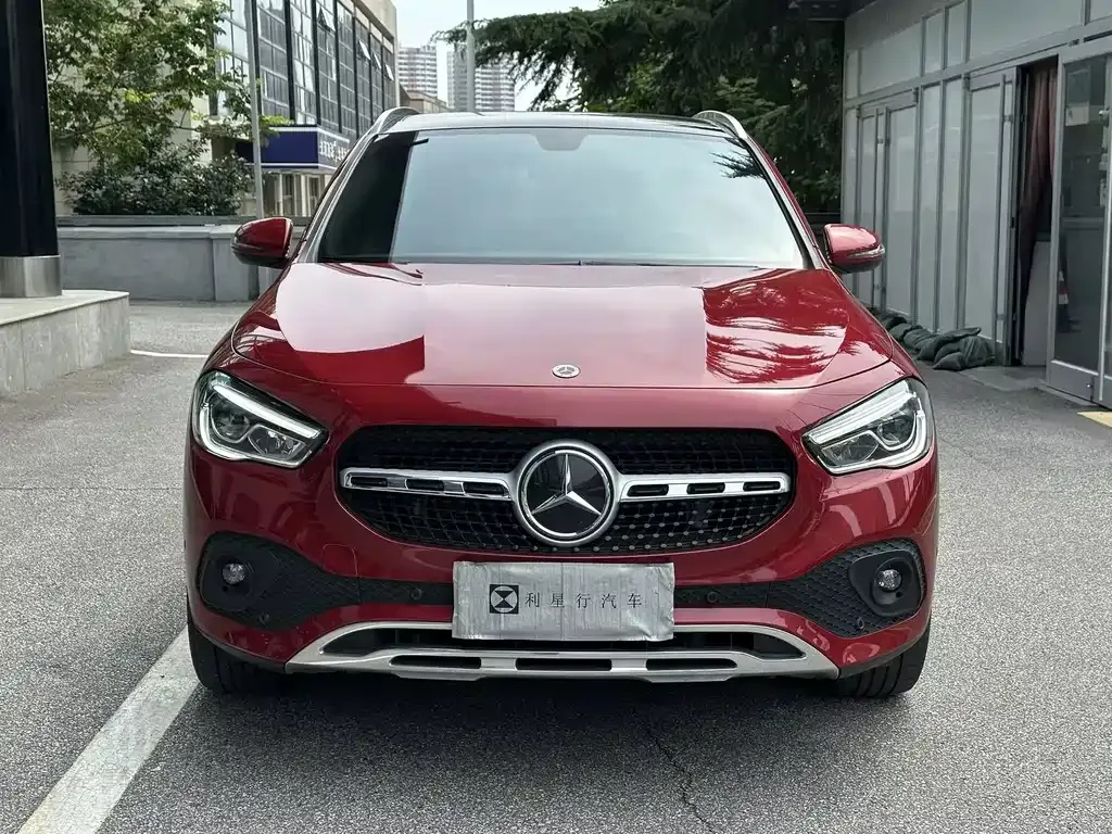 Mercedes-Benz GLA — фото 7