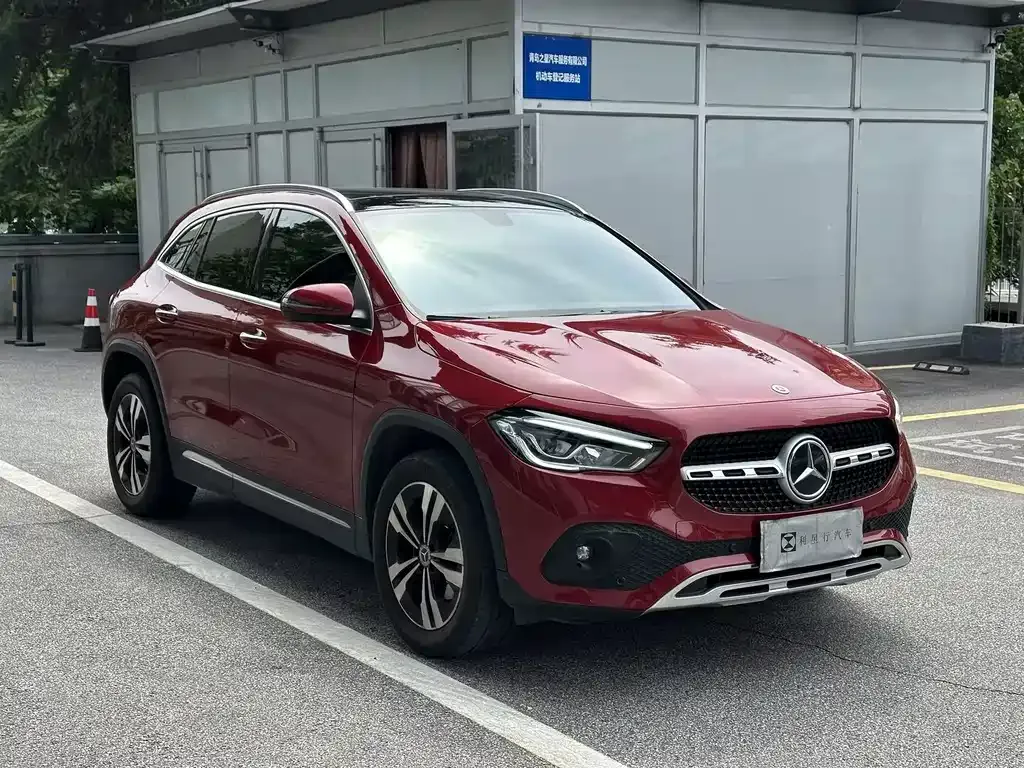Mercedes-Benz GLA — фото 8