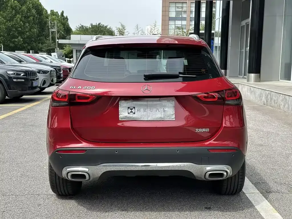 Mercedes-Benz GLA — фото 3