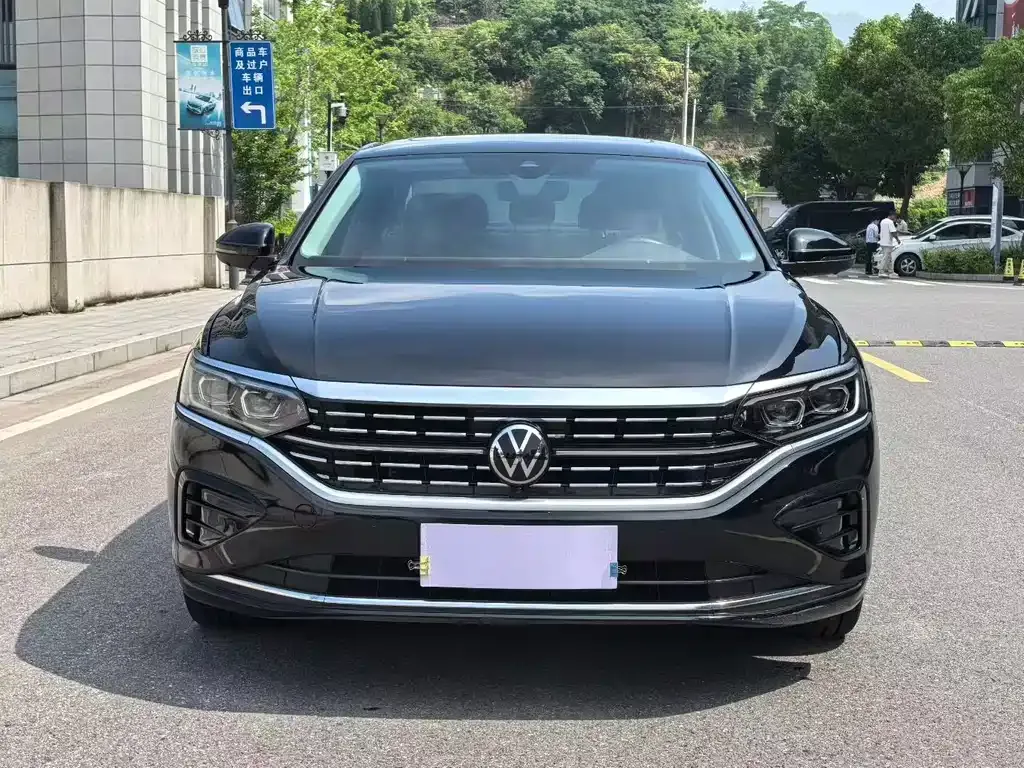 Volkswagen Passat — фото 4