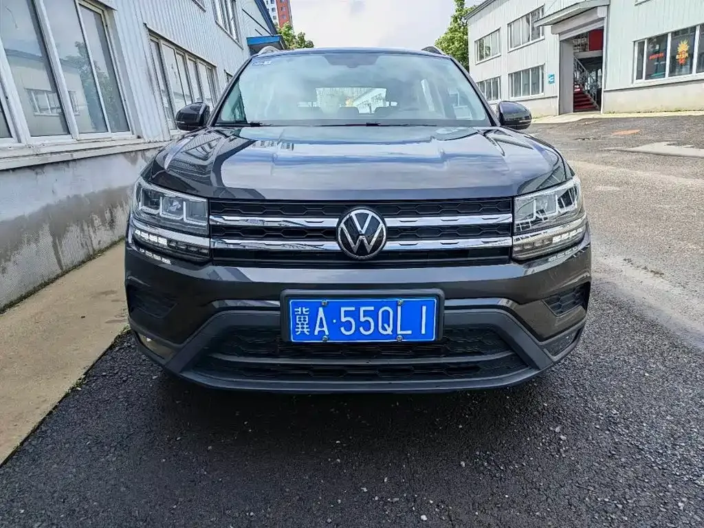 Volkswagen Tharu — фото 1