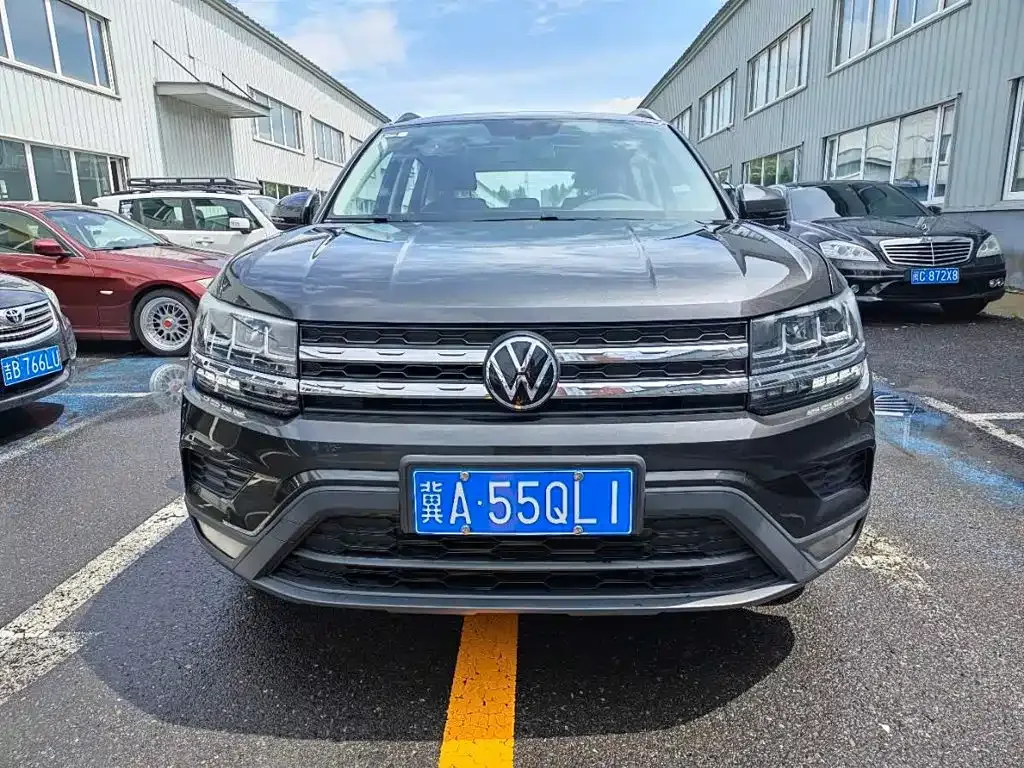 Volkswagen Tharu — фото 8
