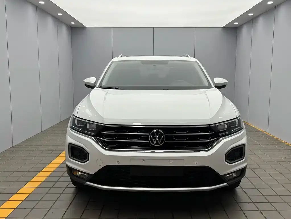 Volkswagen T-Roc — фото 3