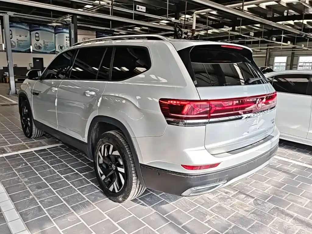 Volkswagen Teramont X — фото 7