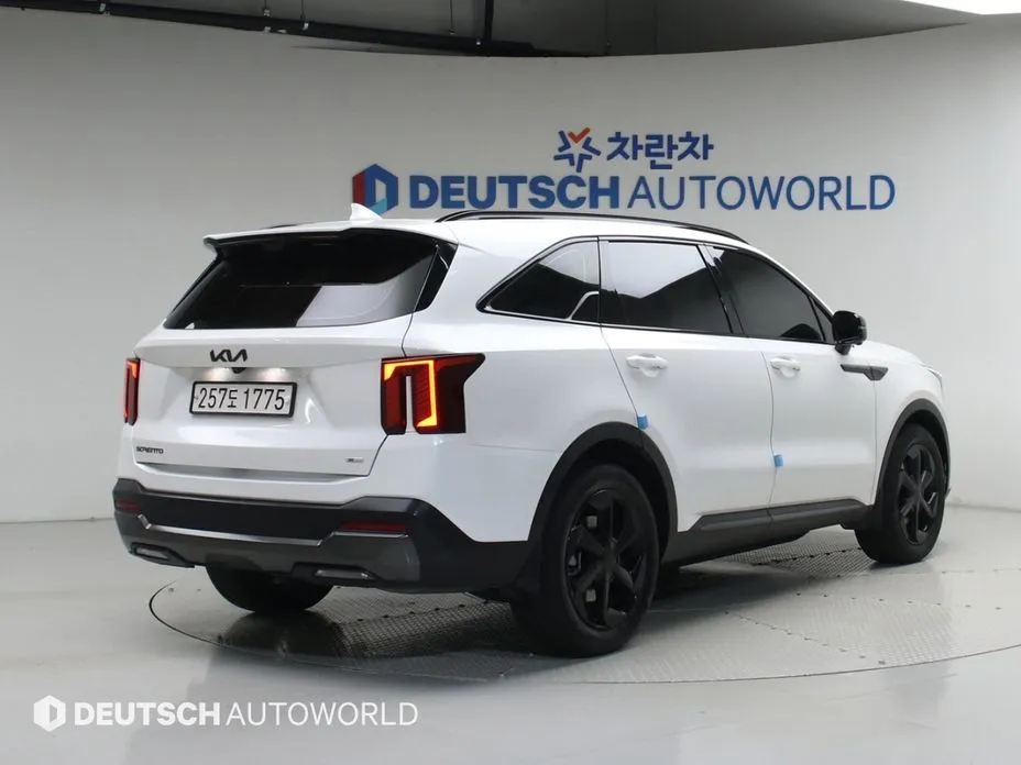 Kia Sorento — фото 3