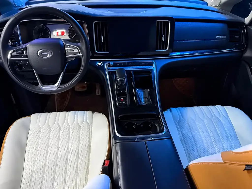 GAC Motor Trumpchi M8 — фото 10