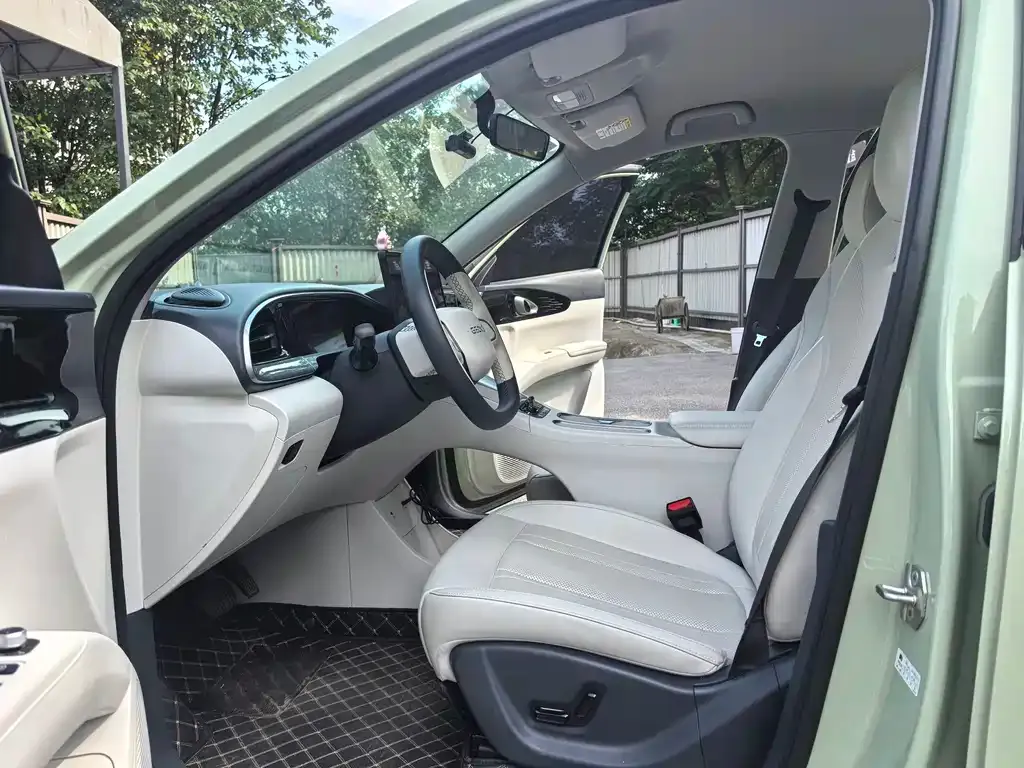 Geely Starburst — фото 4
