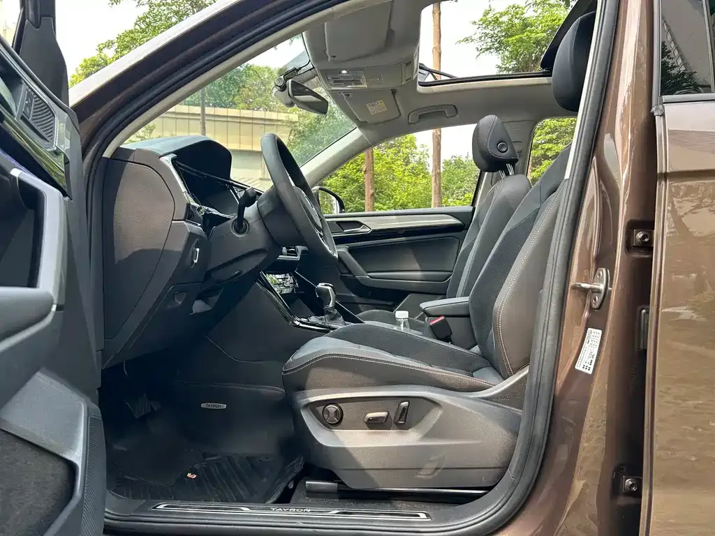 Volkswagen Tayron 2021 из CN, фото 7