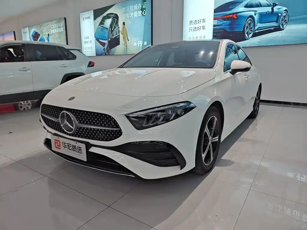 Mercedes-Benz A-Class — фото 1