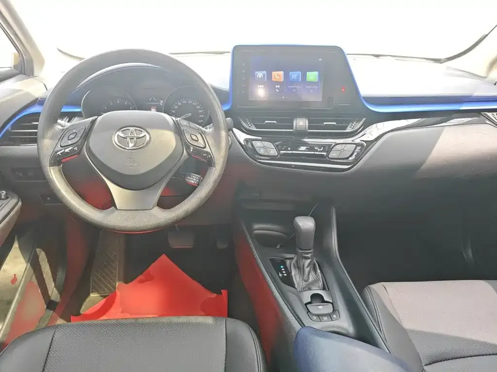 Toyota C-HR — фото 5